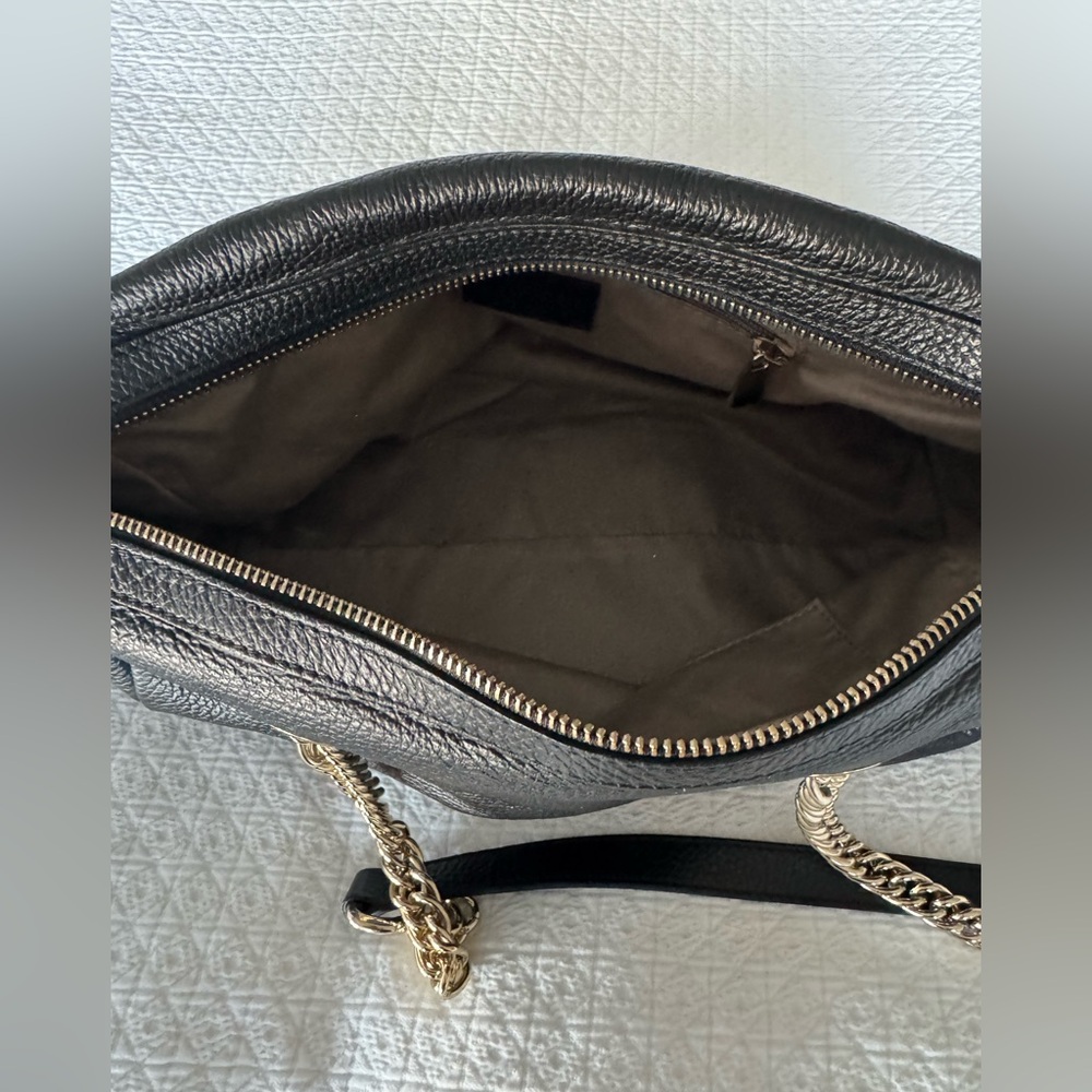 Versace Collection, soft black pebbled leather, gold hardware, zipper closure - Picture 9 of 14
